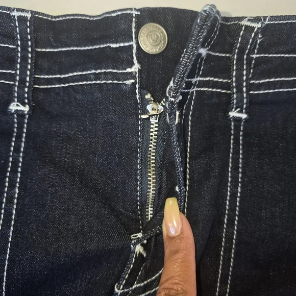 True Religion Black Denim Contrast Stitch Maxi Skirt | Cargo Pocket | Size 27 - Picture 12 of 14